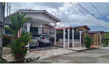 BRISAS DEL GOLF - VENTA DE PROPIEDAD - CASA