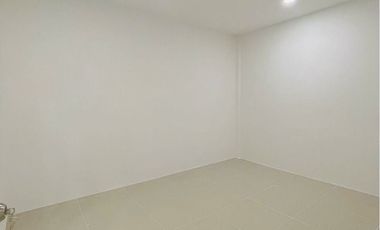 2 Bedroom Townhouse for sale in Khu Khot, Pathum Thani