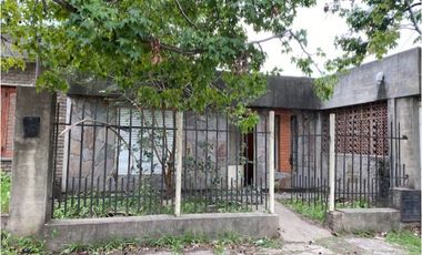 AV. SAN MARTÍN  Nº 834- Puerto Gral. San Martín