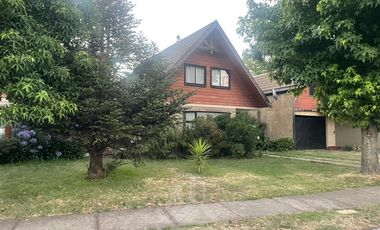 Casa en Venta en Villa Cataluña