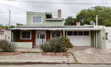 CASA EN VENTA - General Villegas