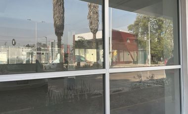 Amplia Nave Industrial de 1,230 m² en Renta sobre Calzada de Tlalpan