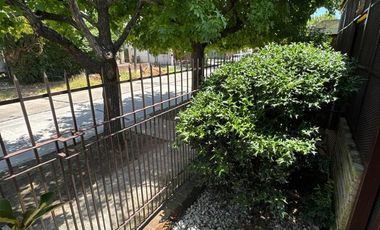 Venta-Casa Chalet de 6 Ambientes - Berazategui Centro