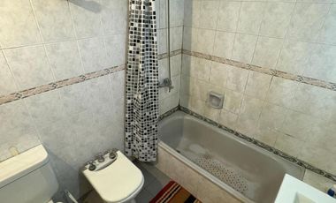 Venta-Casa Chalet de 6 Ambientes - Berazategui Centro