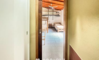 Impecable casa 4 amb con dependencia en PUNTA MOGOTES