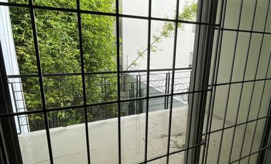 Venta casa para oficinas. Santa Cruz Buenavista. Zavaleta