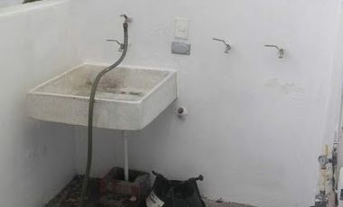 Venta casa para oficinas. Santa Cruz Buenavista. Zavaleta
