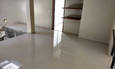 Venta casa para oficinas. Santa Cruz Buenavista. Zavaleta