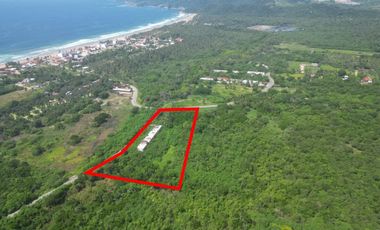 Parcela en Playa Larga Zihuatanejo