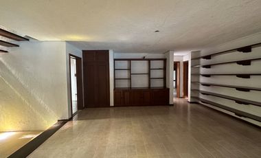 EN VENTA RESIDENCIA EN LA COLONIA CHUBURNA DE HIDALGO. MÉRIDA YUC.