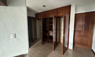 EN VENTA RESIDENCIA EN LA COLONIA CHUBURNA DE HIDALGO. MÉRIDA YUC.