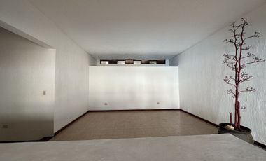 EN VENTA RESIDENCIA EN LA COLONIA CHUBURNA DE HIDALGO. MÉRIDA YUC.