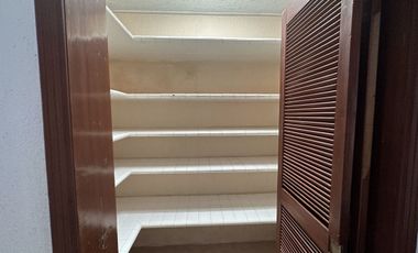 EN VENTA RESIDENCIA EN LA COLONIA CHUBURNA DE HIDALGO. MÉRIDA YUC.