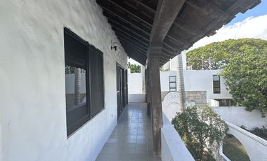 EN VENTA RESIDENCIA EN LA COLONIA CHUBURNA DE HIDALGO. MÉRIDA YUC.