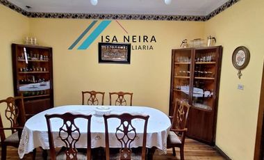 Casa en  la Juan Jaramillo y Hermano Miguel