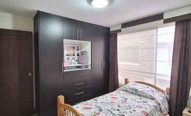 Casa en  venta, dentro de Condominio Privado.