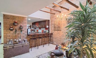 Casa en venta, sector Racar plaza