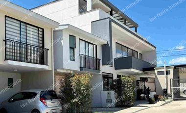 Casas en venta dentro de Condominio Privado en Ricaurte
