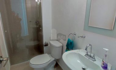 Departamento venta en Zona Esmeralda en planta baja con jardín.