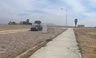 Terreno en Venta en Loma Aeropuerto, Silao, Gto M10 L28 frente a Aeropuerto Internacional del Bajío
