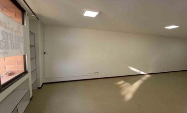 OFICINA EN ARRIENDO EN EL CENTRO/MANIZALES