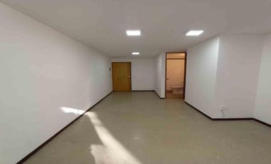 OFICINA EN ARRIENDO EN EL CENTRO/MANIZALES