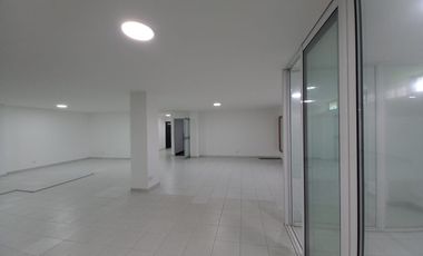 OFICINA EN ARRIENDO EN CENTRO DE NEGOCIOS ANVAMAR/PEREIRA