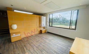 ARRIENDO ESPECTACULAR CASA EN LA CALERA