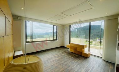 ARRIENDO ESPECTACULAR CASA EN LA CALERA