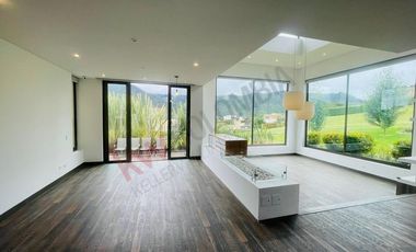 ARRIENDO ESPECTACULAR CASA EN LA CALERA