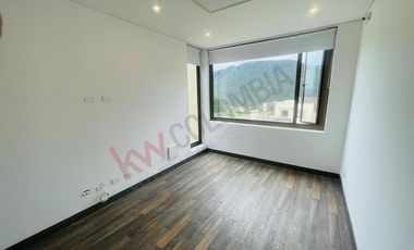 ARRIENDO ESPECTACULAR CASA EN LA CALERA