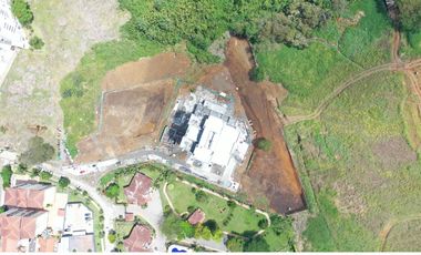 LOTE EN VENTA EN PINARES/PEREIRA