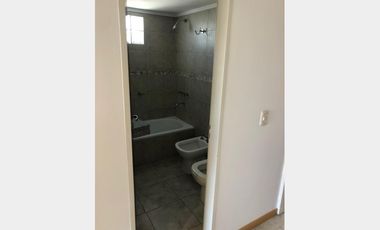 Departamento en Alquiler Haedo / Moron (A108 6465)