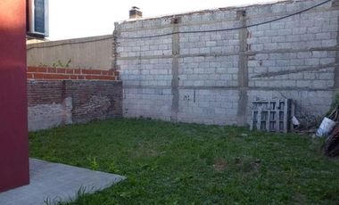 Casa en venta - 3 dormitorios 2 baños - Cochera - 183mts2 - Ensenada