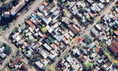 Casa en venta - 2 dormitorios 1 baño - Cochera - 277mts2 - Ensenada
