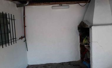 Casa en venta - 2 dormitorios 1 baño - Cochera - 277mts2 - Ensenada