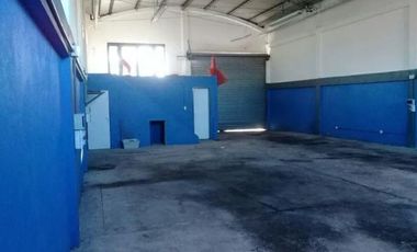 Depósito en venta - 2 toilette - 300mts2 - San Carlos, La Plata