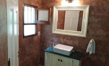 Casa en venta - 3 Dormitorios 2 Baños 2 Cocheras - 4392 mts2 - Abasto