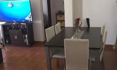Casa en venta - 1 dormitorio 1 baño - cochera - 110 mts2 - La Plata