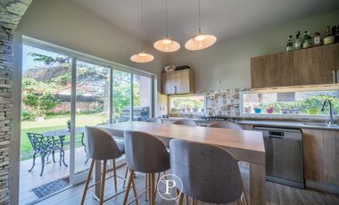 Casa 5 ambientes en Guemes