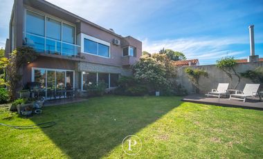 Casa 5 ambientes en Guemes