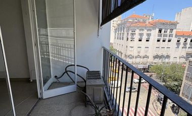 Departamento dos dormitorios en venta en colon esq.  general paz