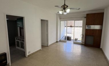Departamento dos dormitorios en venta en colon esq.  general paz