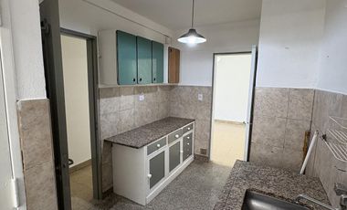Departamento dos dormitorios en venta en colon esq.  general paz