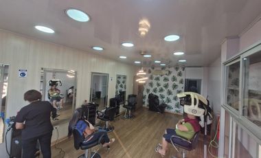 Venta de Edificio Esquinero de Oportunidad, Av. Portete (LC).