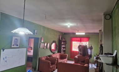 Venta de Edificio Esquinero de Oportunidad, Av. Portete (LC).