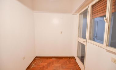 Departamento en venta - 4 dormitorios 3 baños - 120mts2 totales - La Plata