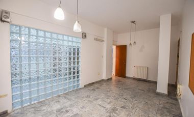 Departamento en venta - 4 dormitorios 3 baños - 120mts2 totales - La Plata
