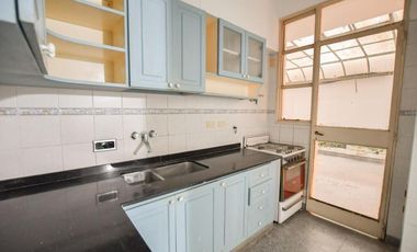 Departamento en venta - 4 dormitorios 3 baños - 120mts2 totales - La Plata