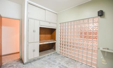 Departamento en venta - 4 dormitorios 3 baños - 120mts2 totales - La Plata